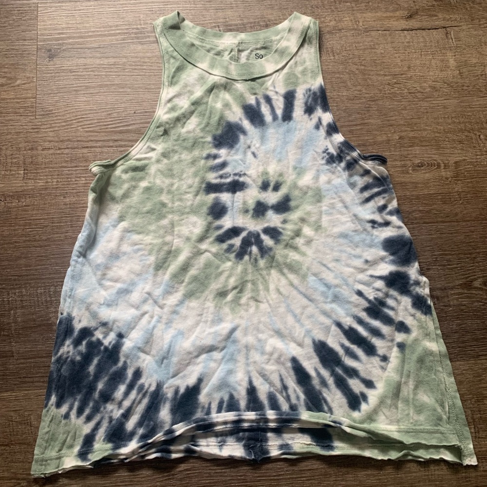 4 Brand new Summer Tops!